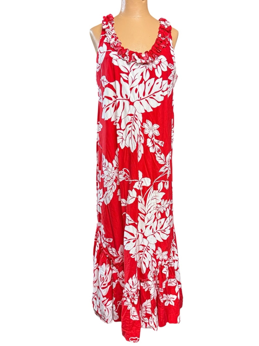 Hilo Hattie, Vintage Ruffles Luau Maxi with pockets